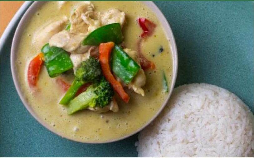 Kang Kieo Warn green curry from Yum Yum Thai's published menu